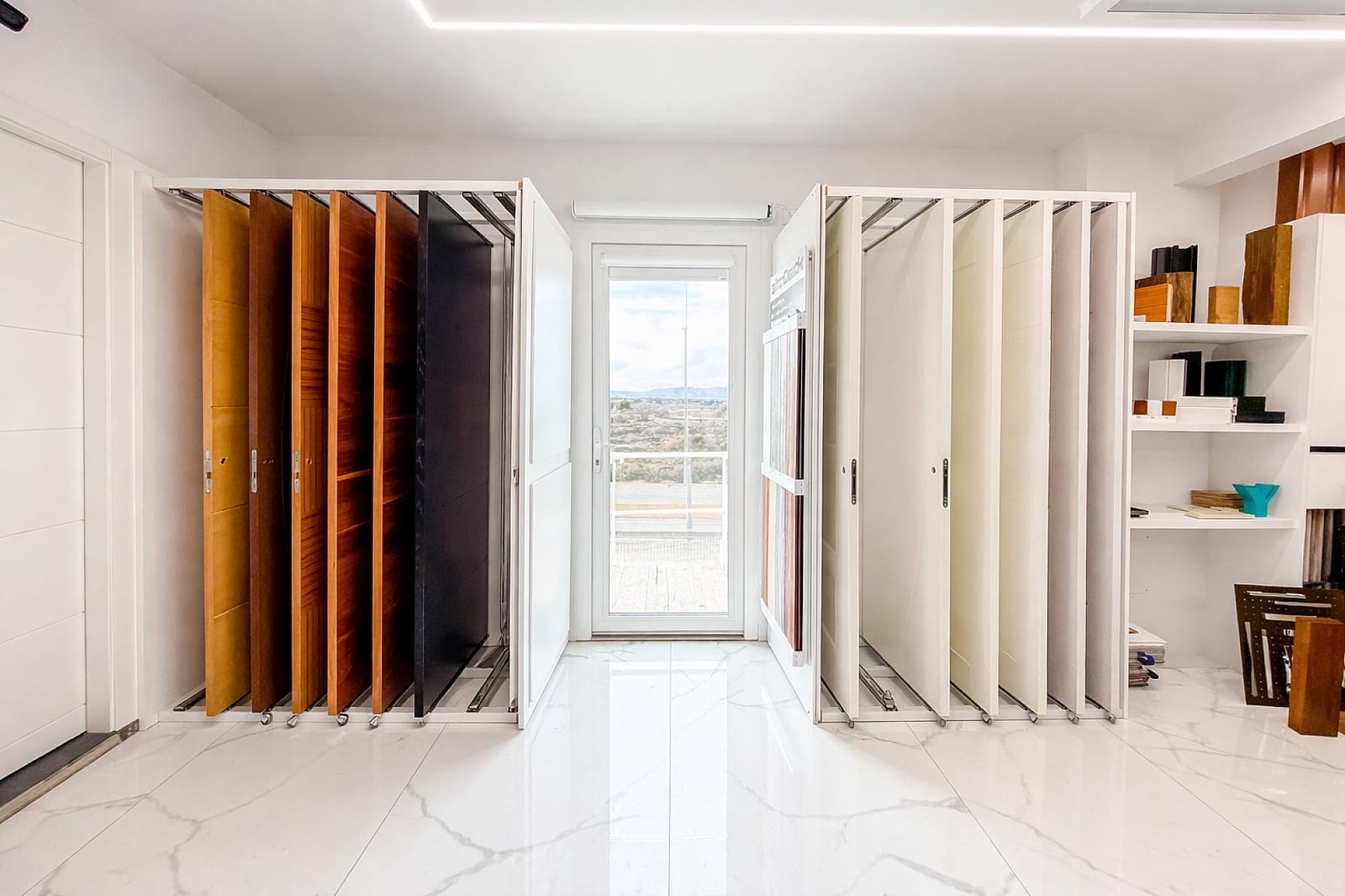 4 camera da letto Commerciale in vendita in Villena con piscina garage - 226.600 € (Rif: 9590730)