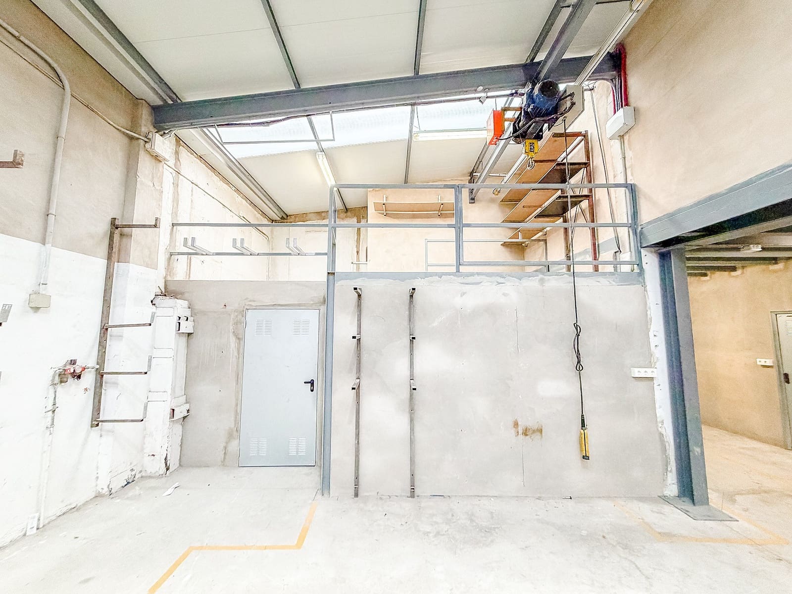 4 camera da letto Commerciale in vendita in Villena con piscina garage - 226.600 € (Rif: 9590730)