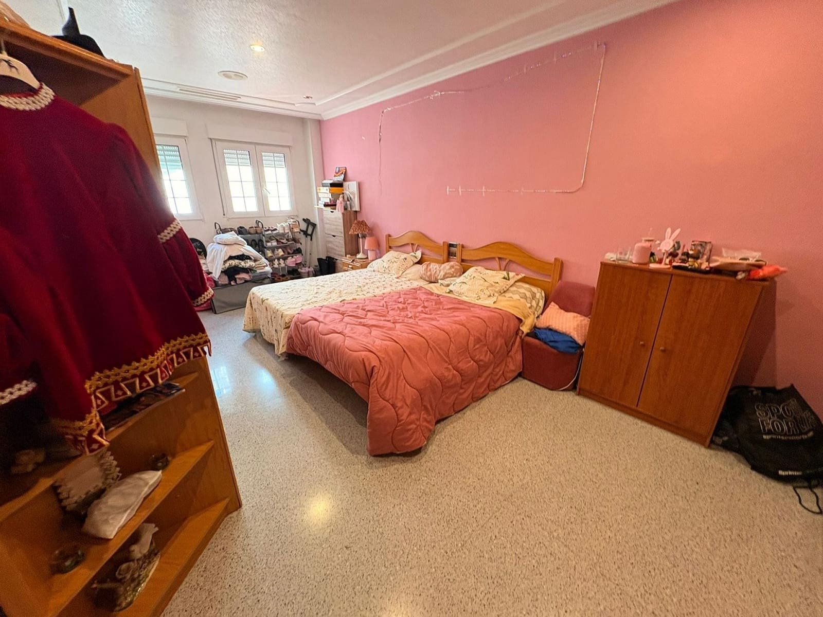 6 soverom Villa til salgs i Sax med svømmebasseng garasje - € 599 995 (Ref: 9598720)