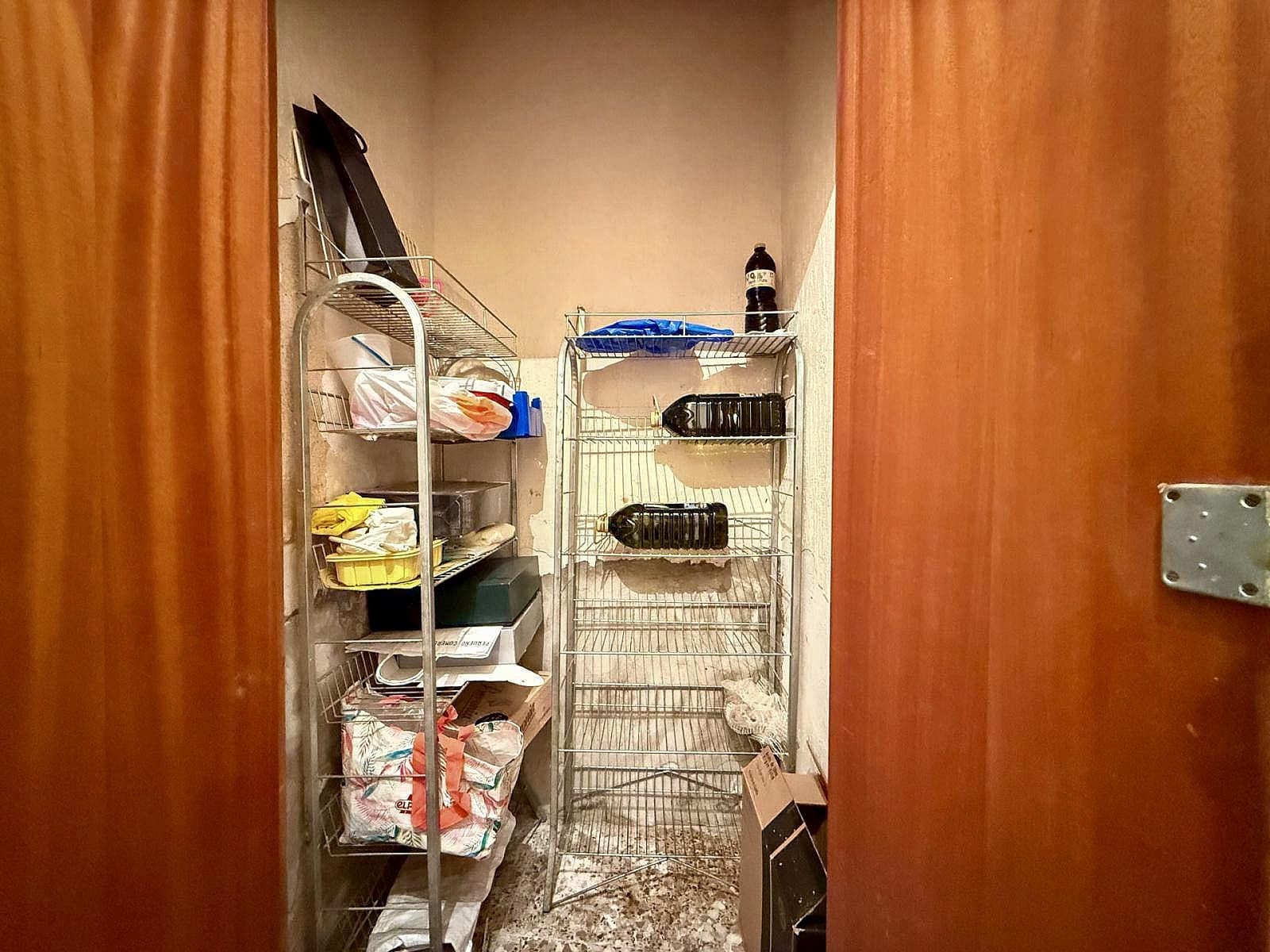 Casa de 5 habitaciones en Pinoso en venta con piscina - 210.000 € (Ref: 9603089)