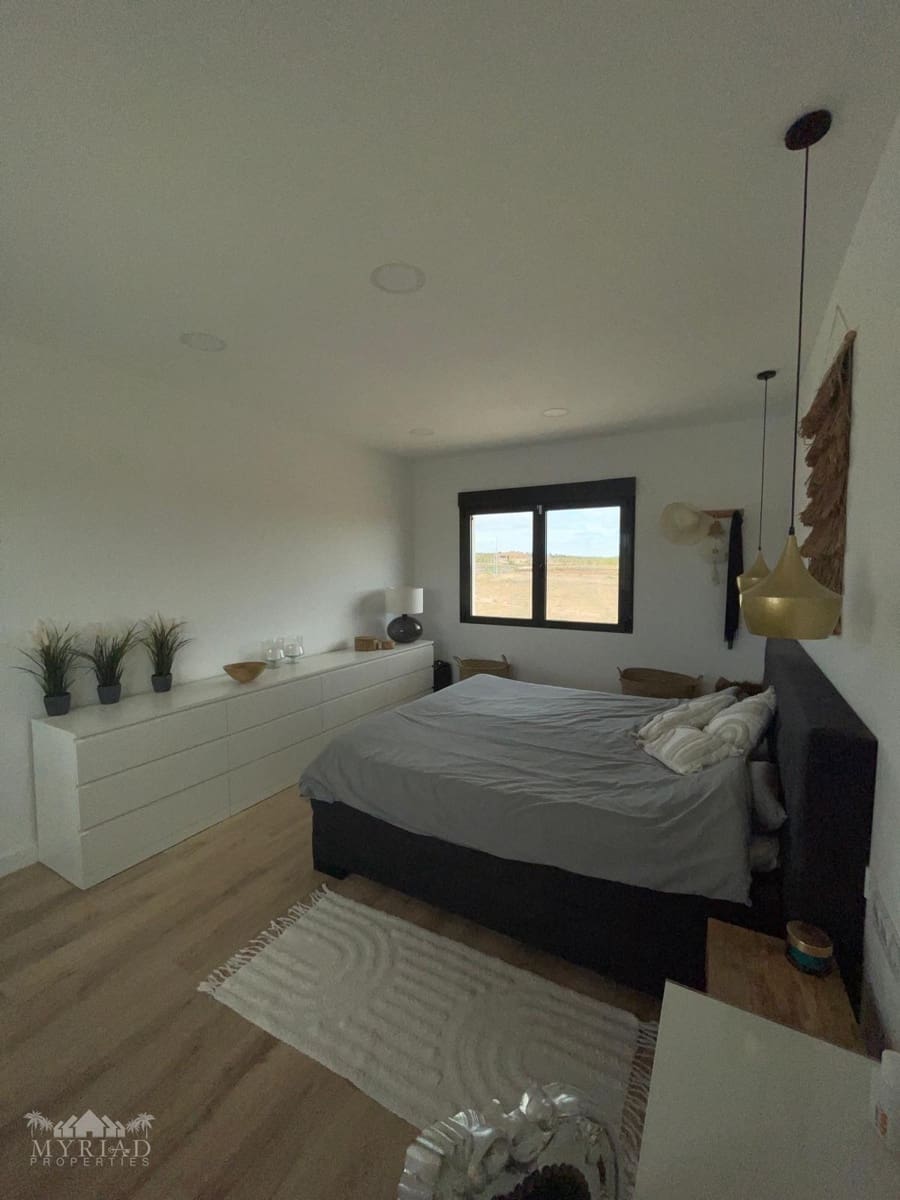 3 sypialnia Dom na sprzedaż w Pinoso z basenem - 425 000 € (Ref: 9607217)