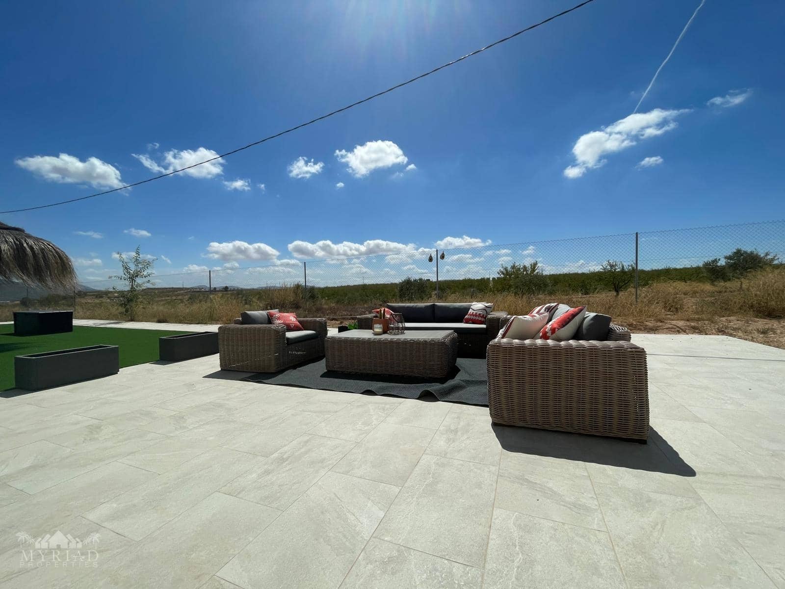 3 sypialnia Dom na sprzedaż w Pinoso z basenem - 425 000 € (Ref: 9607217)