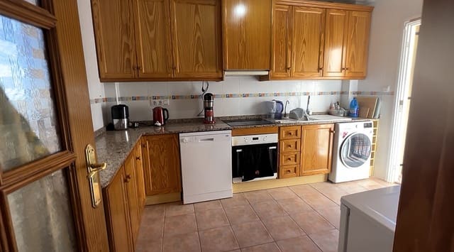 3 quarto Moradia para venda em Castalla com piscina - 260 000 € (Ref: 9610834)