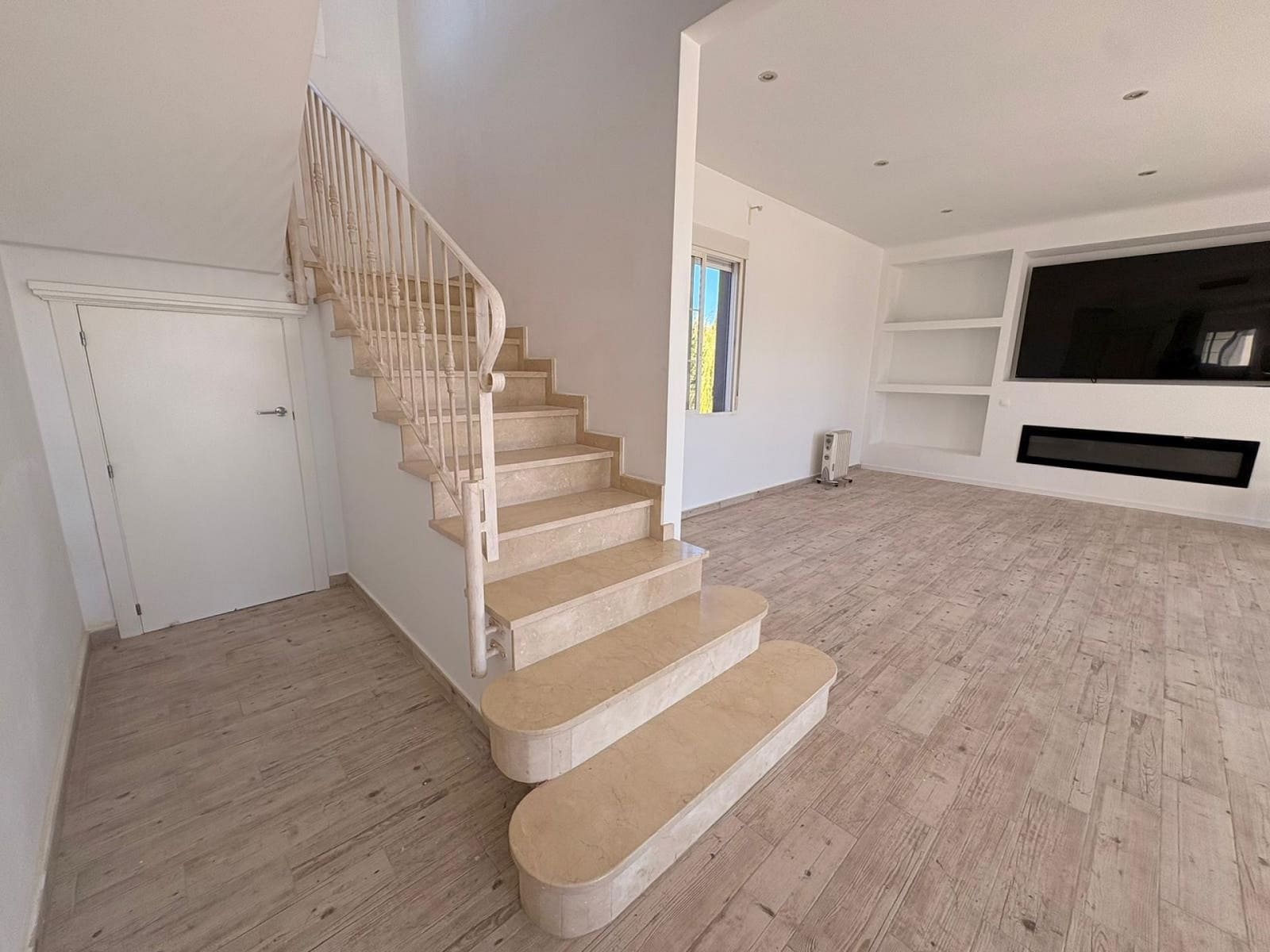 6 camera da letto Villa in vendita in Pinoso con piscina - 465.000 € (Rif: 9621983)