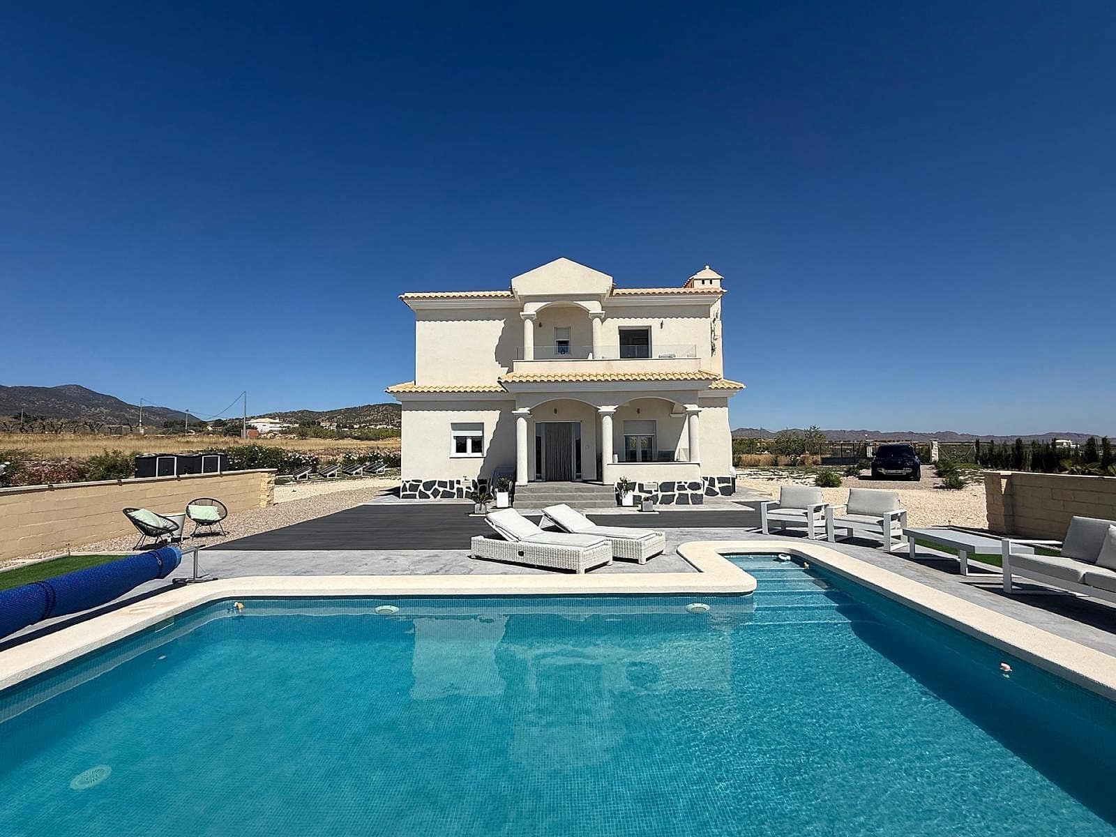 3 chambre Villa/Maison à vendre à Pinoso avec piscine - 375 000 € (Ref: 9621984)