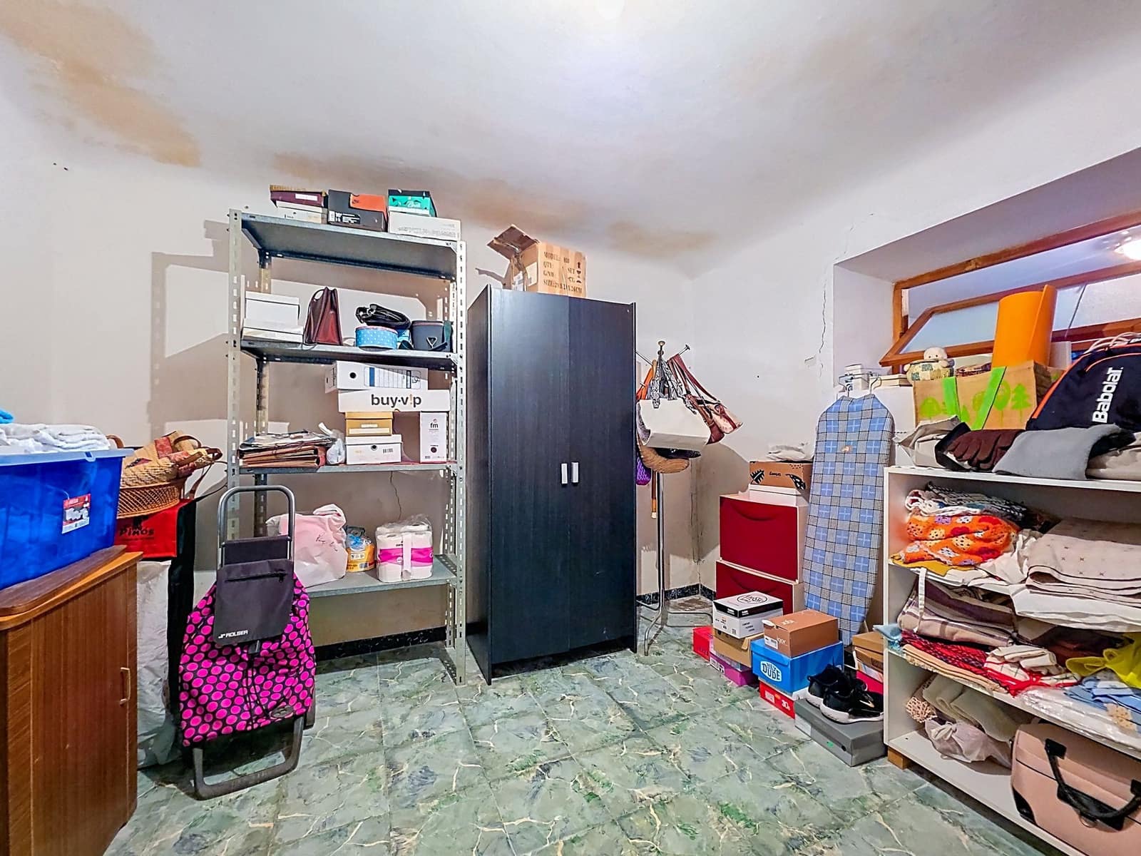 8 bedroom Townhouse for sale in Pinoso - € 179,950 (Ref: 9633901)