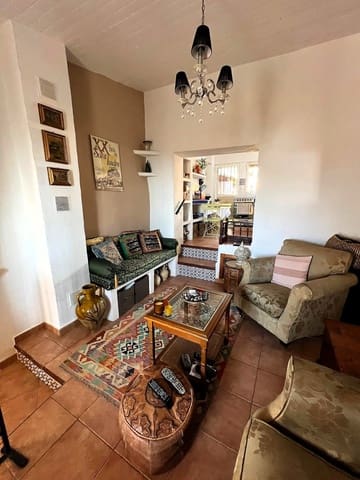 2 makuuhuone Omakotitalo myytävänä paikassa Castalla - 64 999 € (Ref: 9633902)