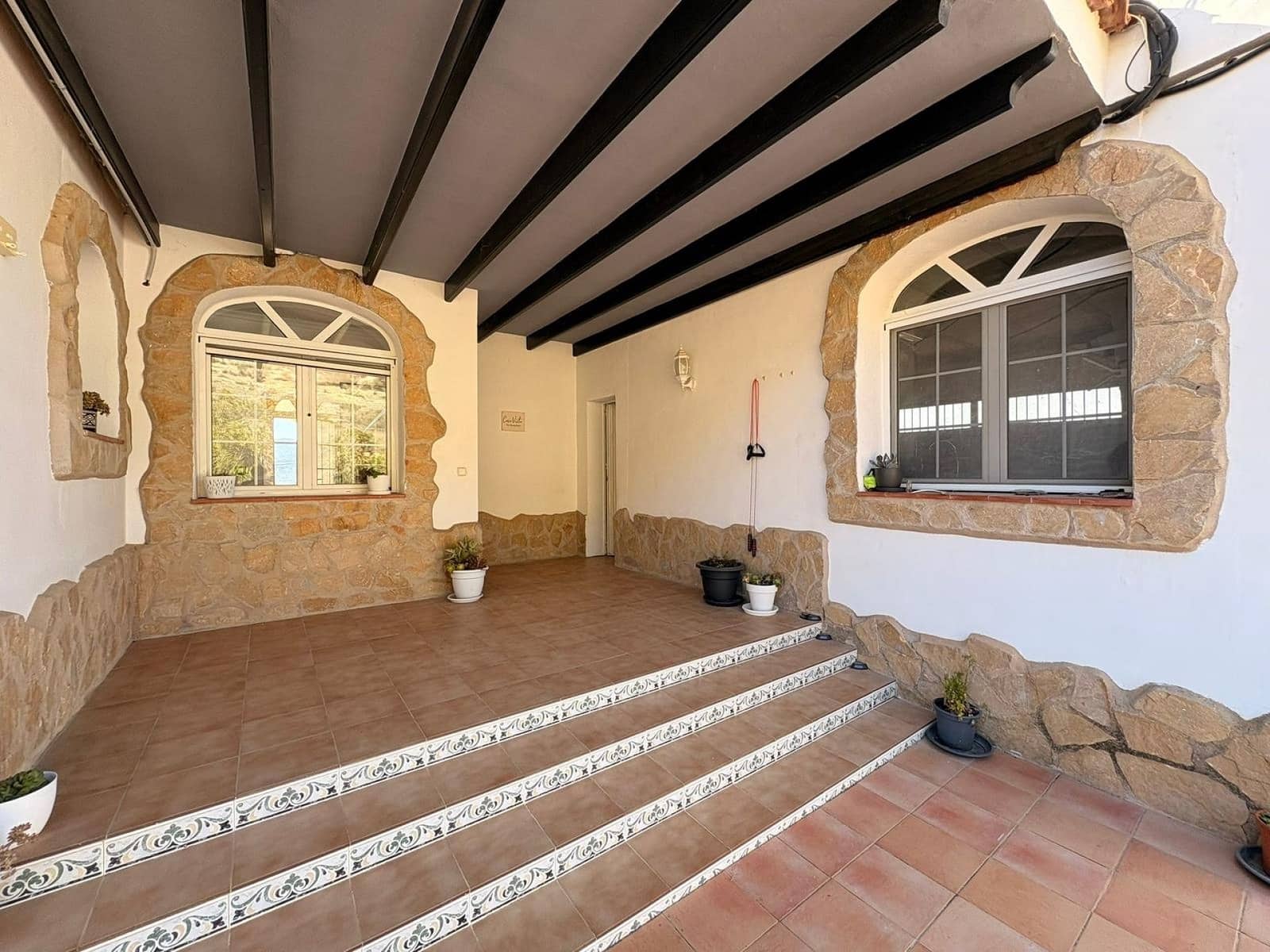 Chalet de 4 habitaciones en Monóvar / Monóver en venta con piscina - 525.000 € (Ref: 9636469)
