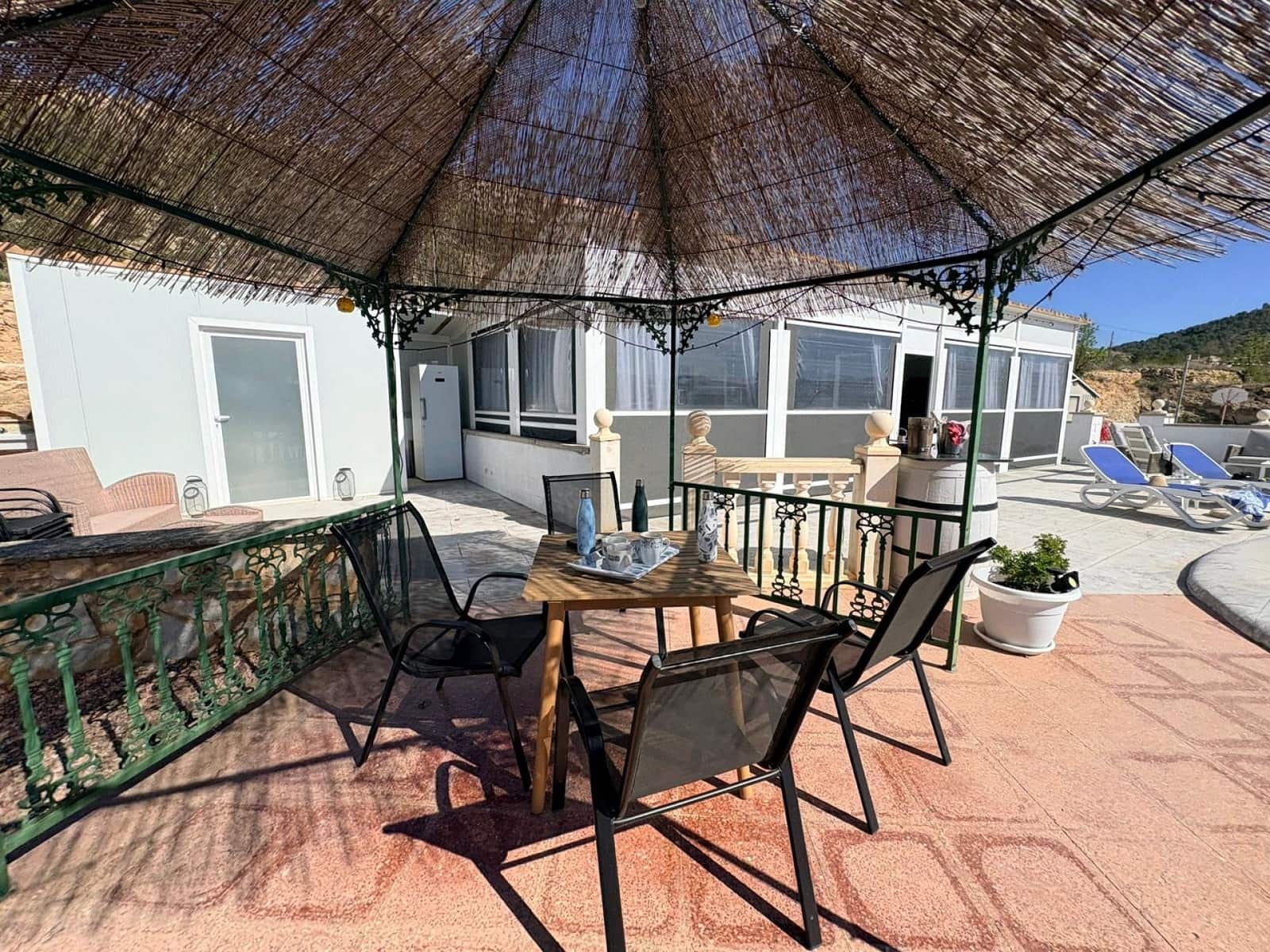 Chalet de 4 habitaciones en Monóvar / Monóver en venta con piscina - 525.000 € (Ref: 9636469)