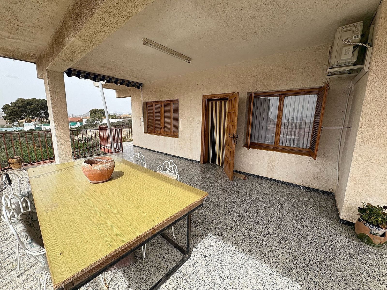 4 bedroom Finca/Country House for sale in Petrel / Petrer with pool - € 349,900 (Ref: 9639086)