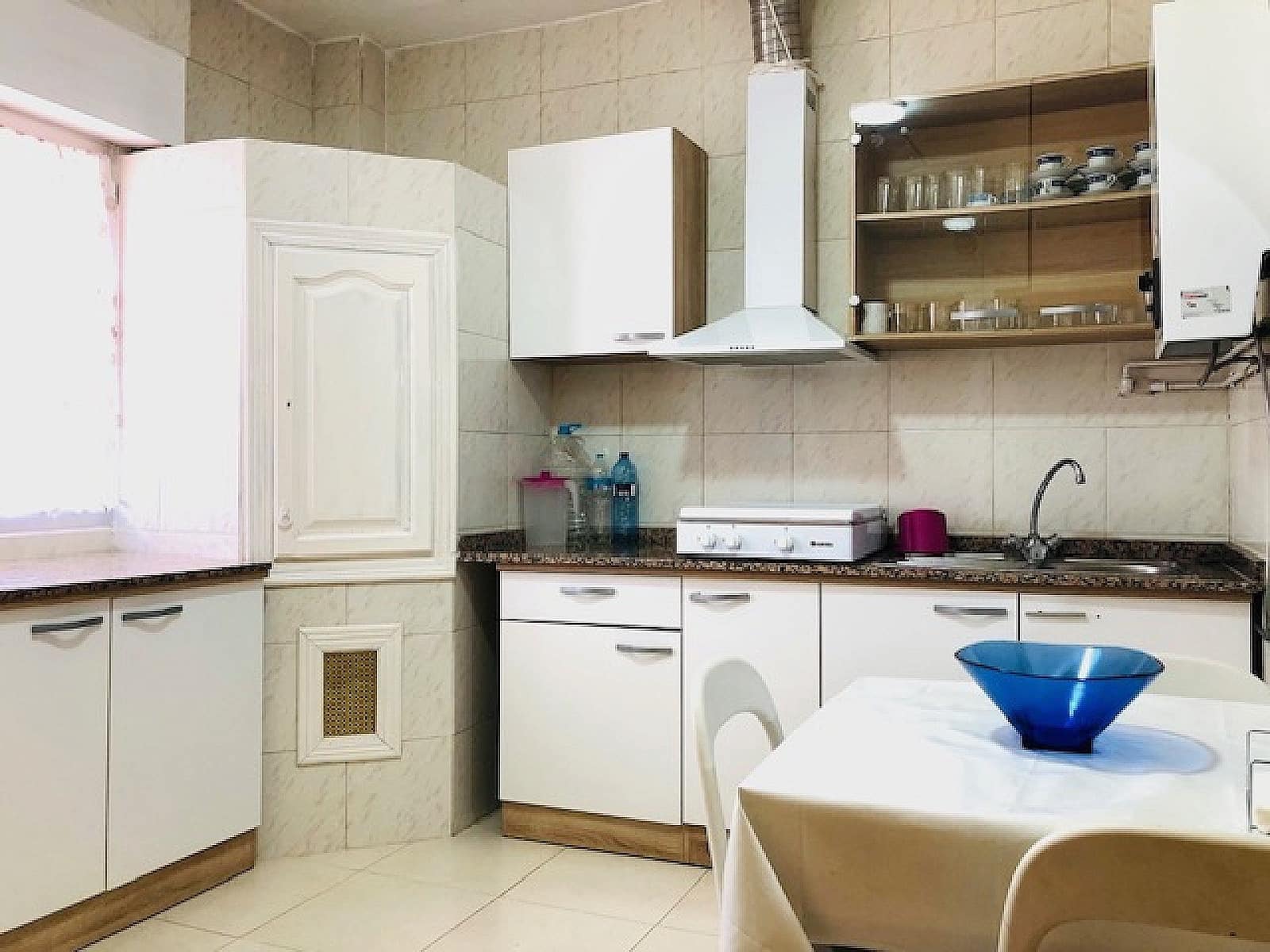 4 sypialnia Finka/Dom wiejski na sprzedaż w Yecla z basenem garażem - 275 000 € (Ref: 9639090)