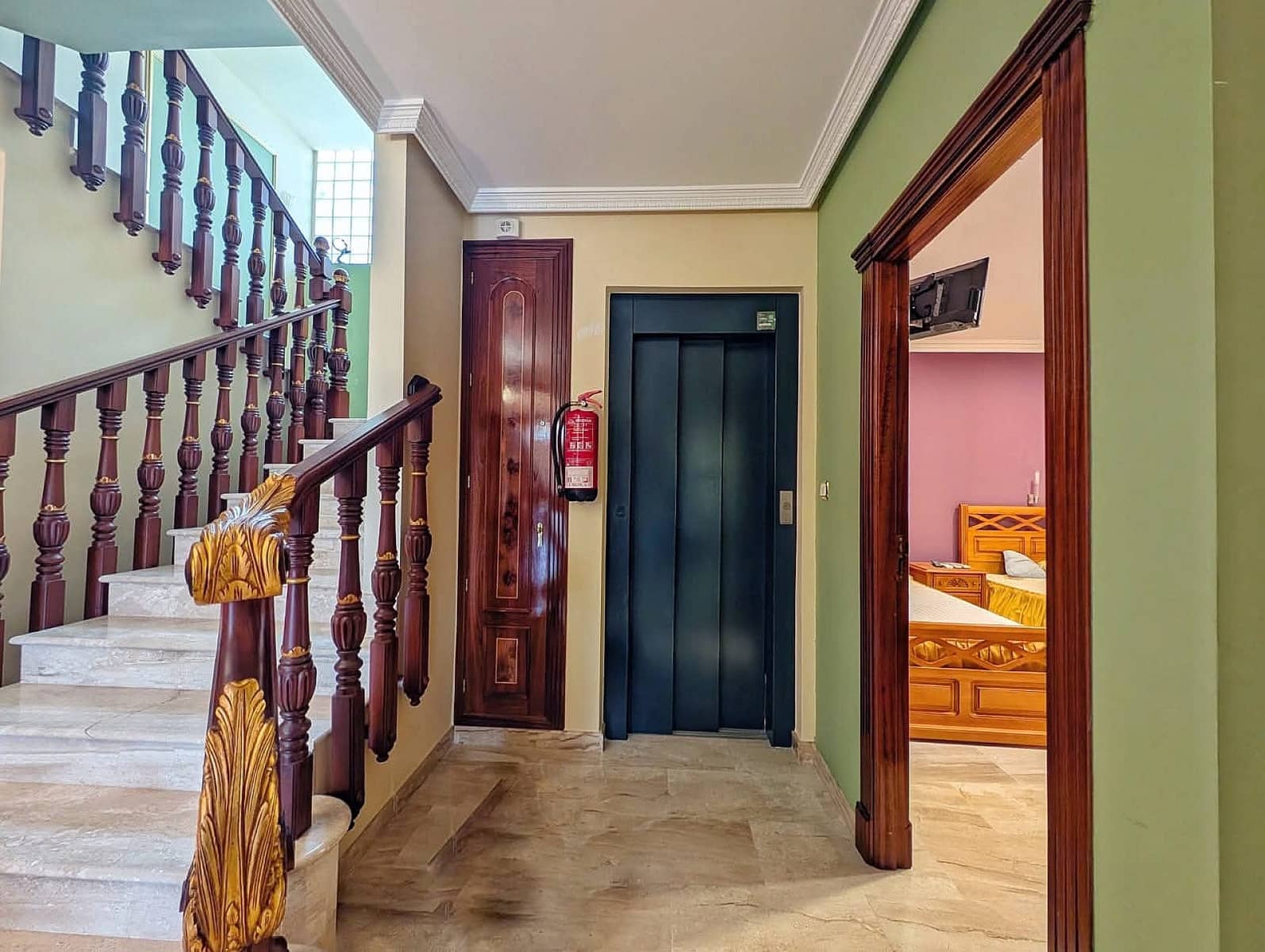 8 bedroom Finca/Country House for sale in Jumilla with pool - € 1,450,000 (Ref: 9639101)