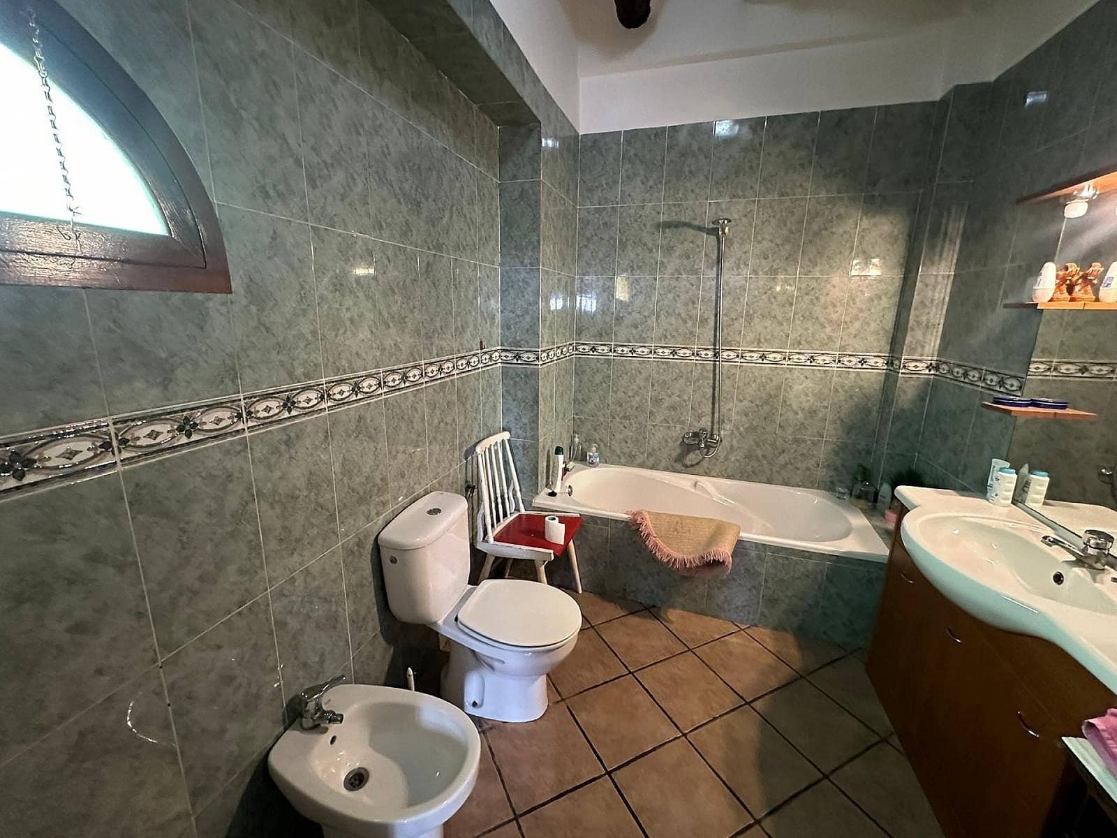 9 sovrum Finca/Hus på landet till salu i Novelda med pool garage - 399 999 € (Ref: 9639102)