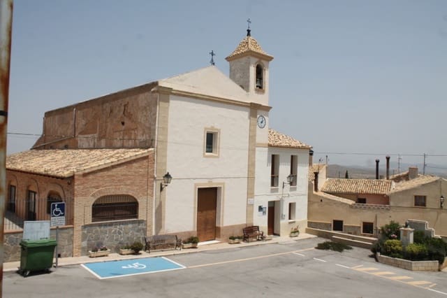 2 bedroom Finca/Country House for sale in Raspay, Yecla with garage - € 199,995 (Ref: 9639103)