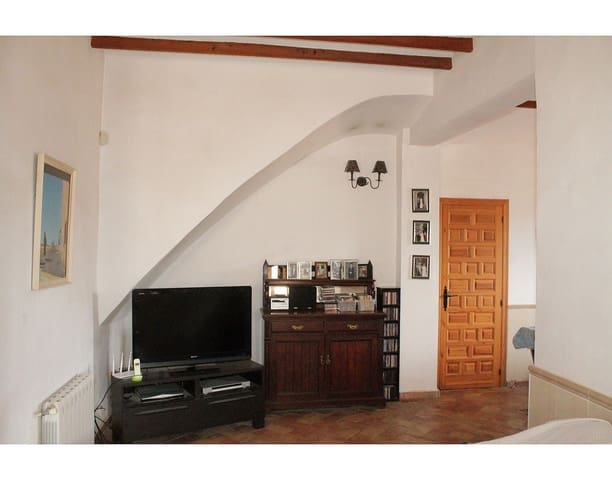 5 bedroom Finca/Country House for sale in Raspay, Yecla with pool garage - € 379,995 (Ref: 9639104)