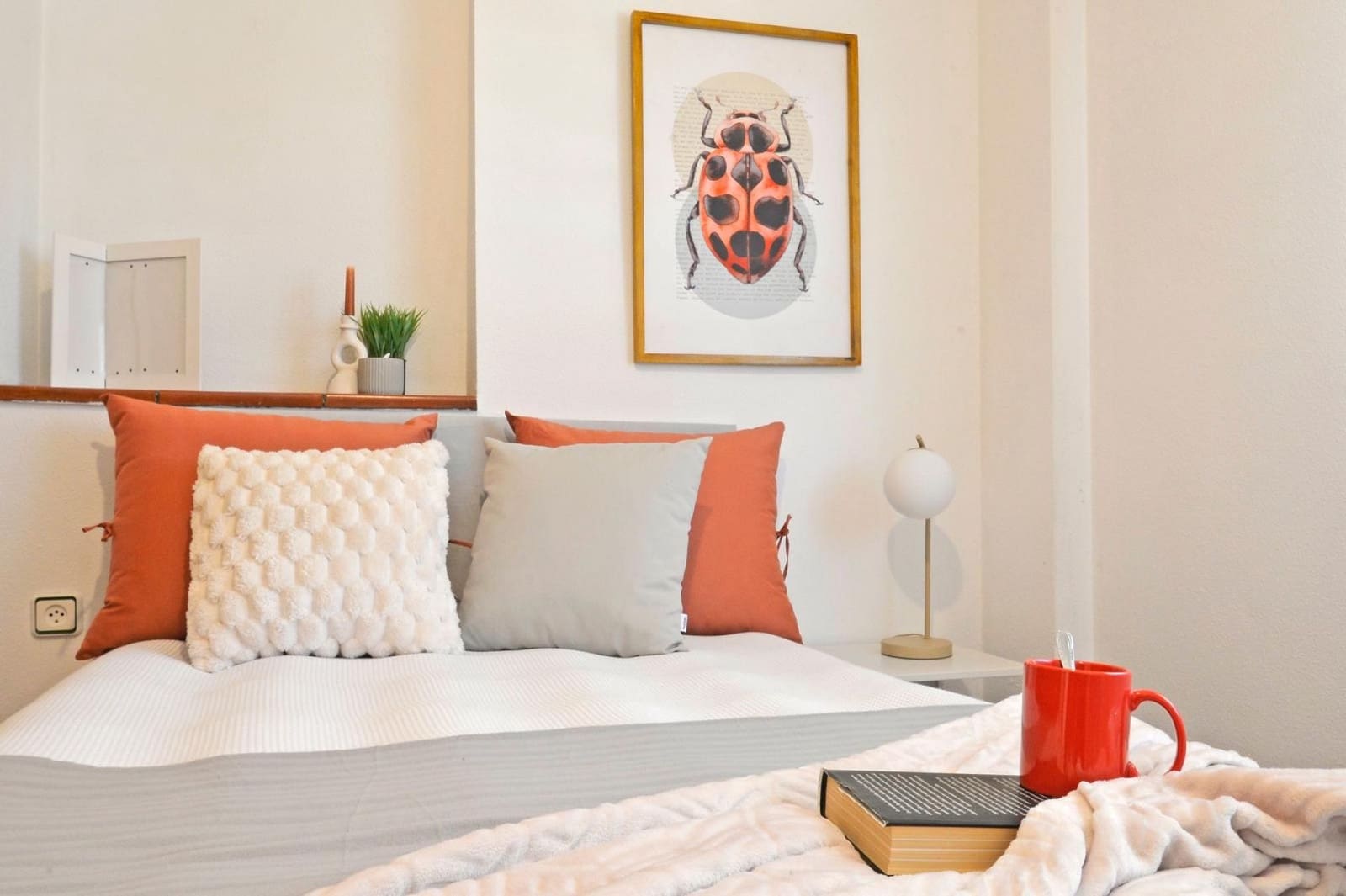 4 bedroom Townhouse for sale in Sax with garage - € 249,000 (Ref: 9650701)