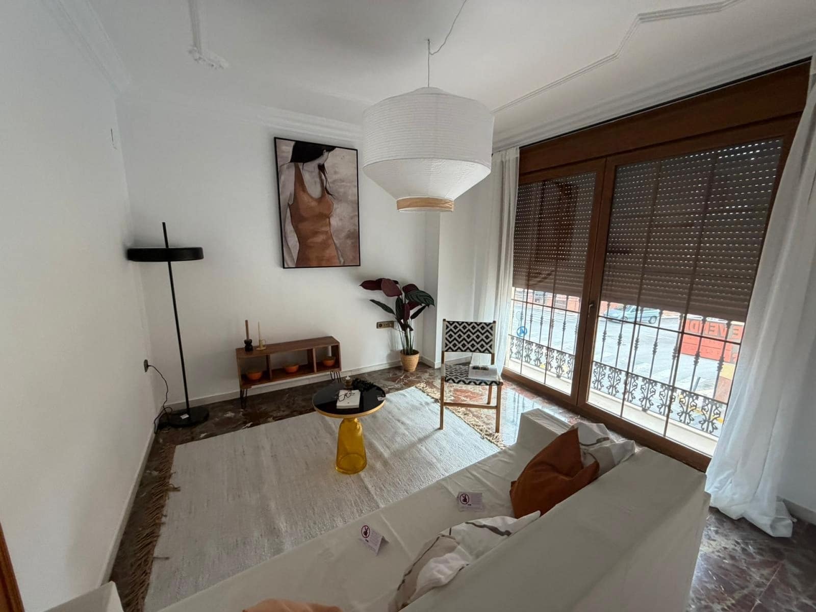 4 bedroom Townhouse for sale in Sax with garage - € 249,000 (Ref: 9650701)