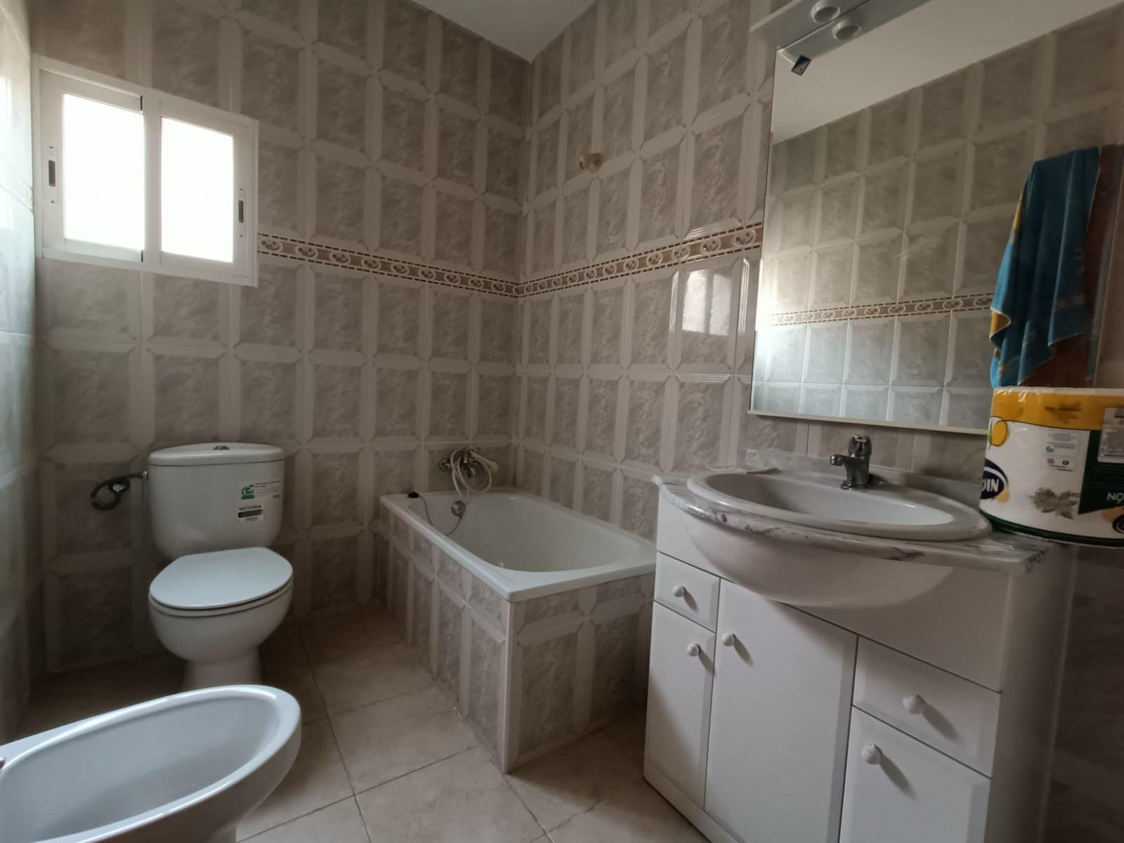 7 bedroom Townhouse for sale in La Murada - € 250,000 (Ref: 9669993)