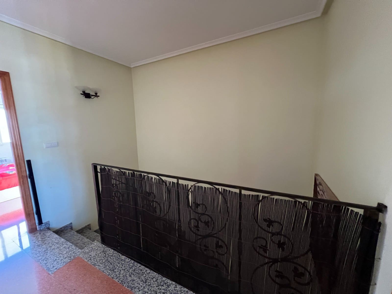 3 bedroom Townhouse for sale in Hondon de las Nieves with garage - € 171,000 (Ref: 9694723)