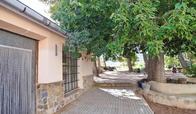 12 quarto Quinta/Casa Rural para venda em Encebras, Pinoso com piscina garagem - 599 000 € (Ref: 9694727)