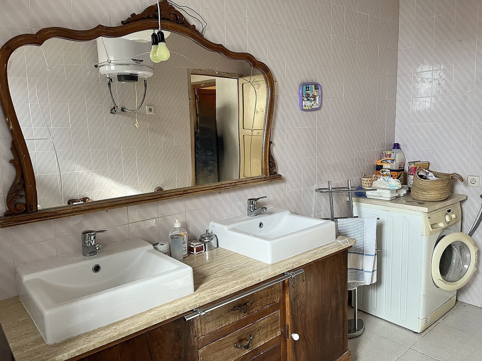 4 Zimmer Finca/Landgut zu verkaufen in El Canton mit Pool - 149.950 € (Ref: 9694728)