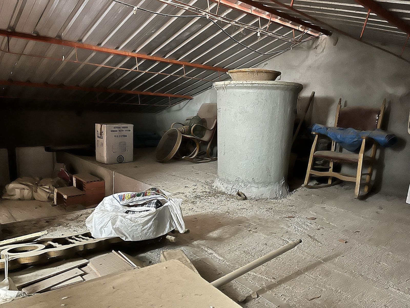 4 Zimmer Finca/Landgut zu verkaufen in El Canton mit Pool - 149.950 € (Ref: 9694728)