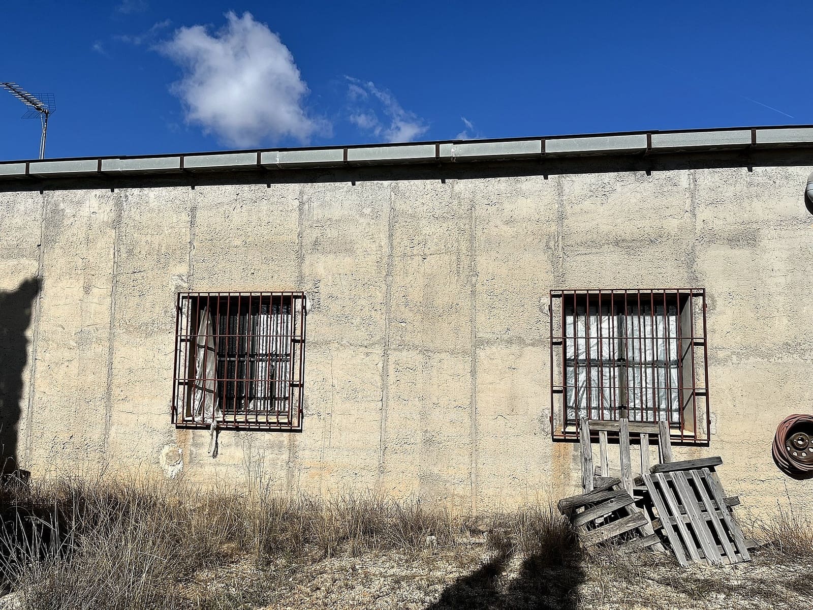 4 Zimmer Finca/Landgut zu verkaufen in El Canton mit Pool - 149.950 € (Ref: 9694728)