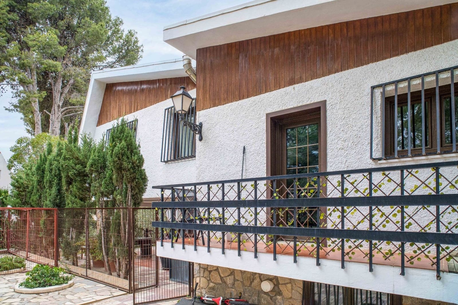 4 chambre Villa/Maison à vendre à Petrel / Petrer avec piscine garage - 490 000 € (Ref: 9698137)