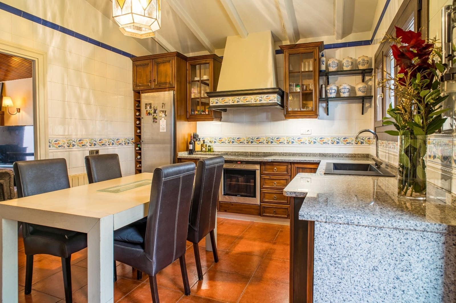 4 chambre Villa/Maison à vendre à Petrel / Petrer avec piscine garage - 490 000 € (Ref: 9698137)