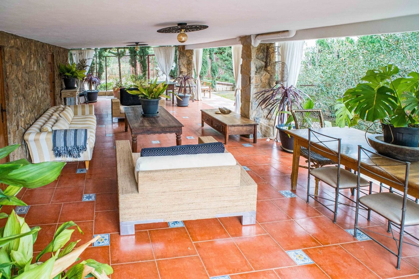 4 chambre Villa/Maison à vendre à Petrel / Petrer avec piscine garage - 490 000 € (Ref: 9698137)