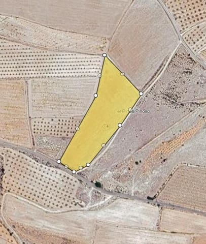 Mark till salu i Pinoso - 38 000 € (Ref: 9707422)