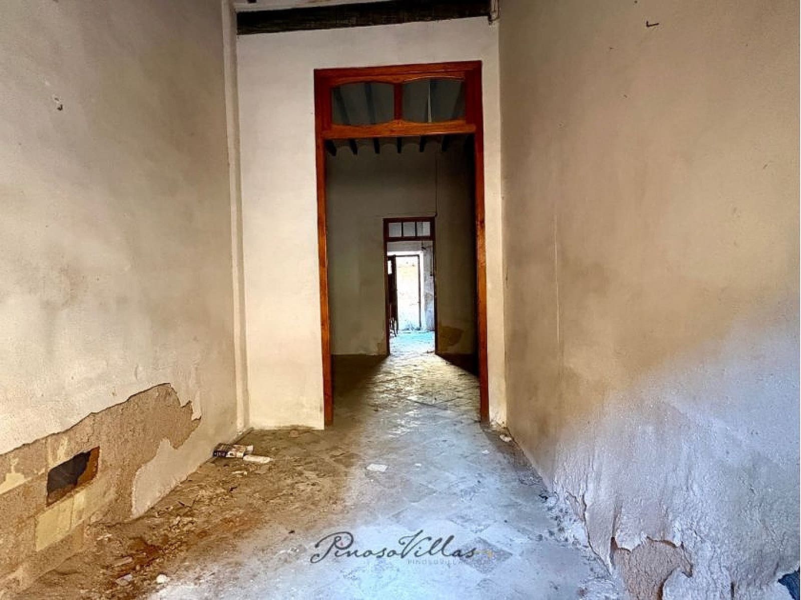 Townhouse for sale in Pinoso with pool - € 90,000 (Ref: 9707436)