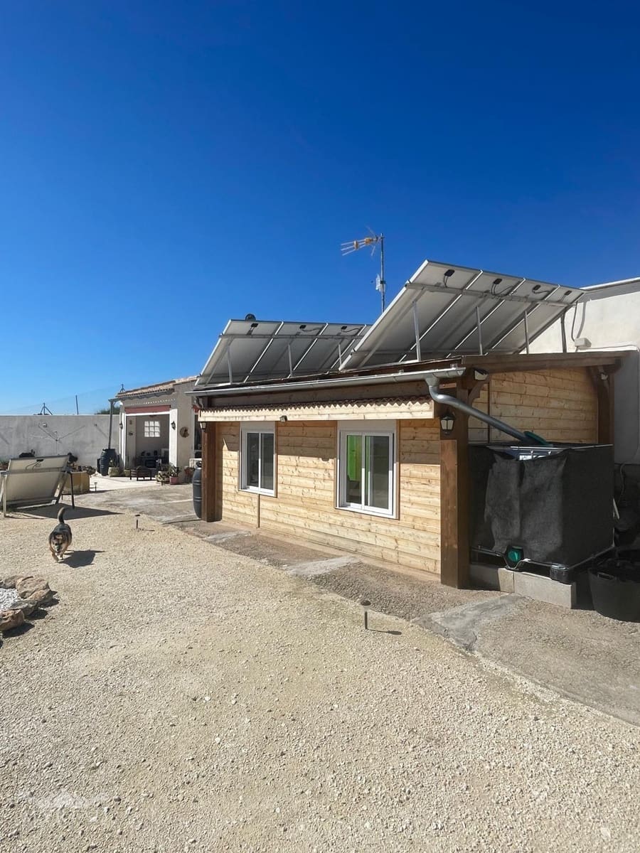 3 camera da letto Casa Grotta in vendita in Pinoso - 135.995 € (Rif: 9707986)