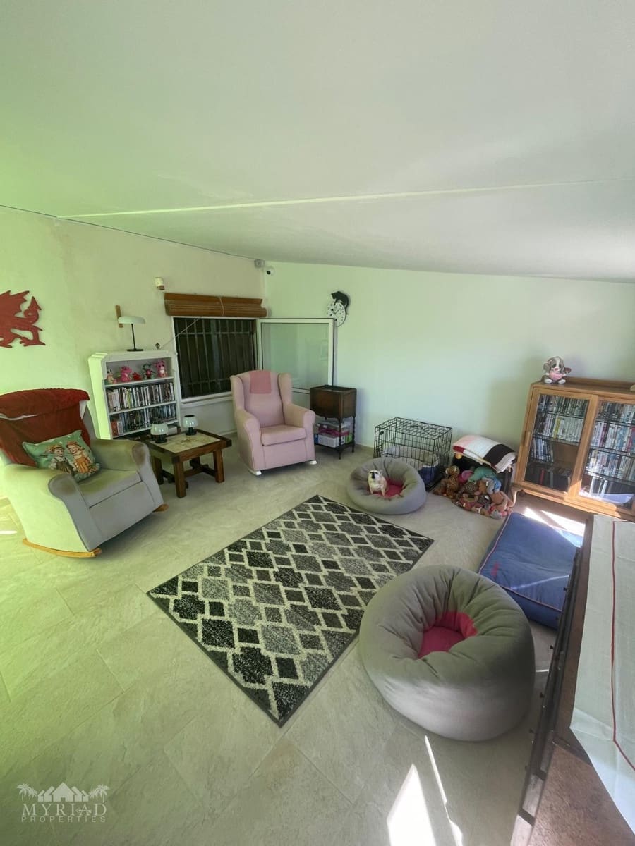 3 camera da letto Casa Grotta in vendita in Pinoso - 135.995 € (Rif: 9707986)