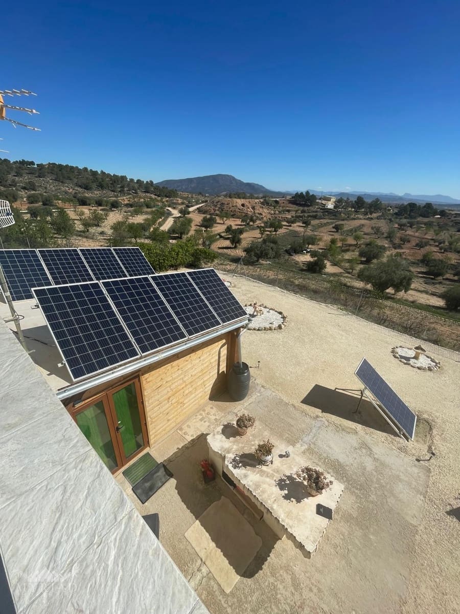 3 camera da letto Casa Grotta in vendita in Pinoso - 135.995 € (Rif: 9707986)