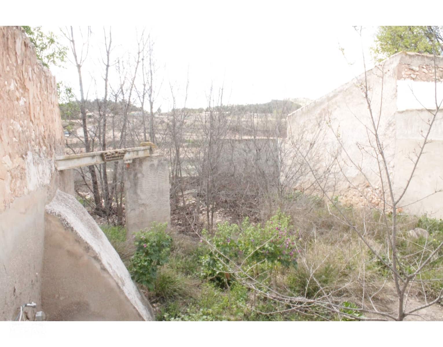 2 slaapkamer Finca/Landhuis te koop in Pinoso - € 36.000 (Ref: 9707987)