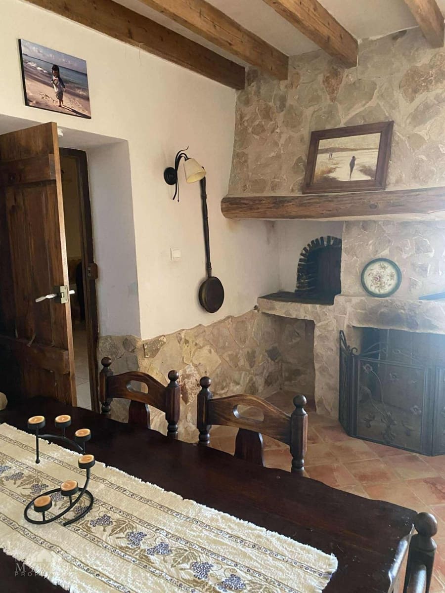 5 bedroom Finca/Country House for sale in Yecla with pool - € 340,000 (Ref: 9707988)