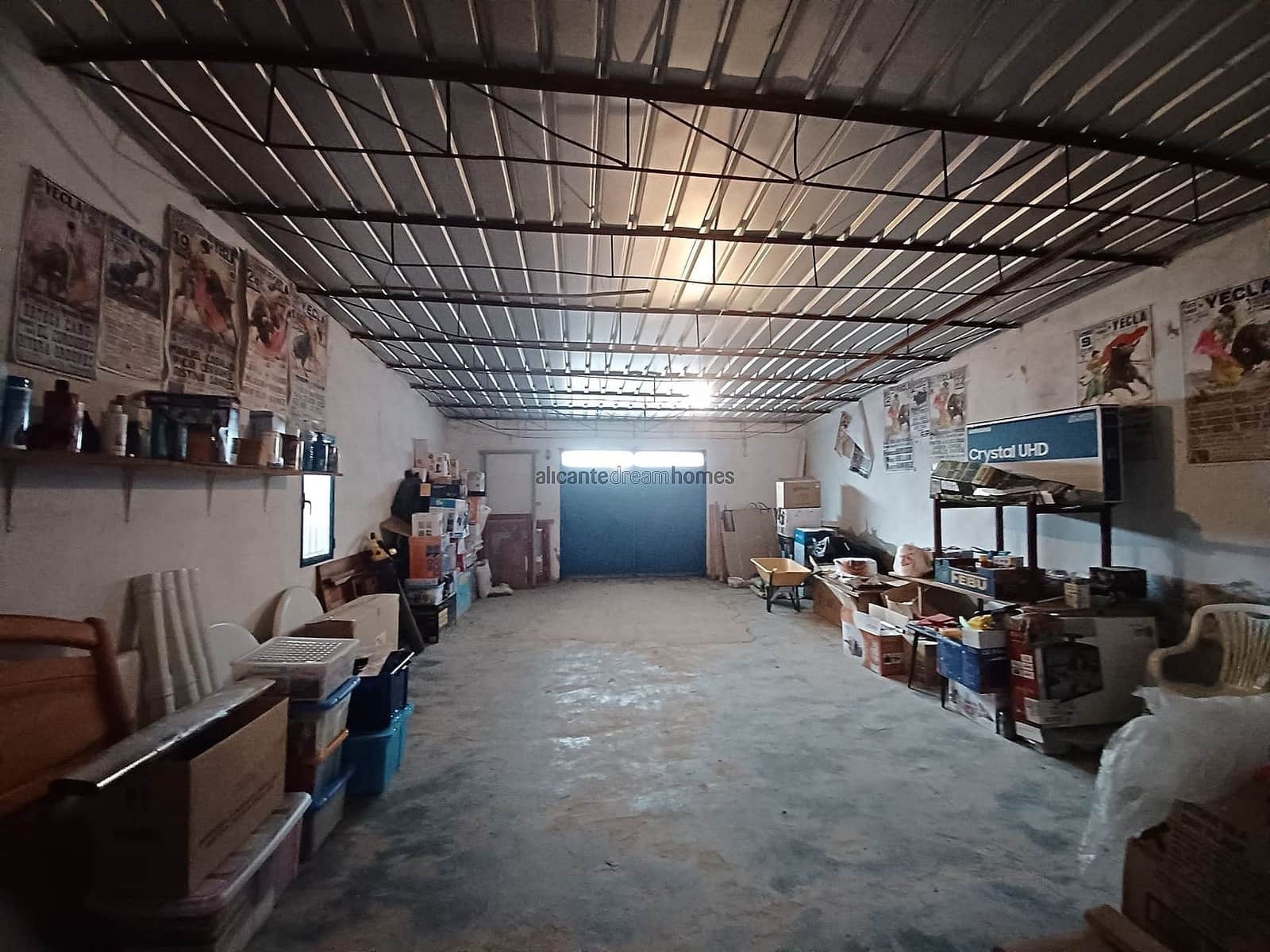 3 makuuhuone Maalaistalo myytävänä paikassa Yecla mukana uima-altaan 
autotalli - 199 995 € (Ref: 9711102)