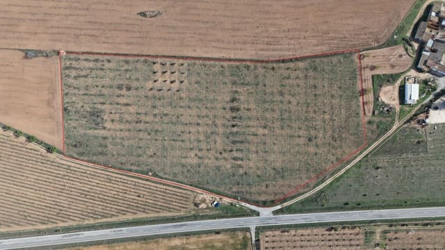 Terreno Não Urbanizado para venda em Yecla - 40 000 € (Ref: 9711106)