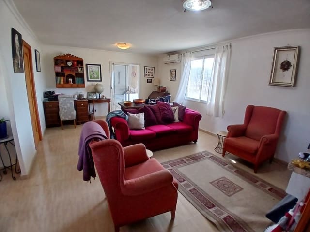 3 makuuhuone Maalaistalo myytävänä paikassa Monóvar / Monóver mukana uima-altaan 
autotalli - 199 995 € (Ref: 9711112)
