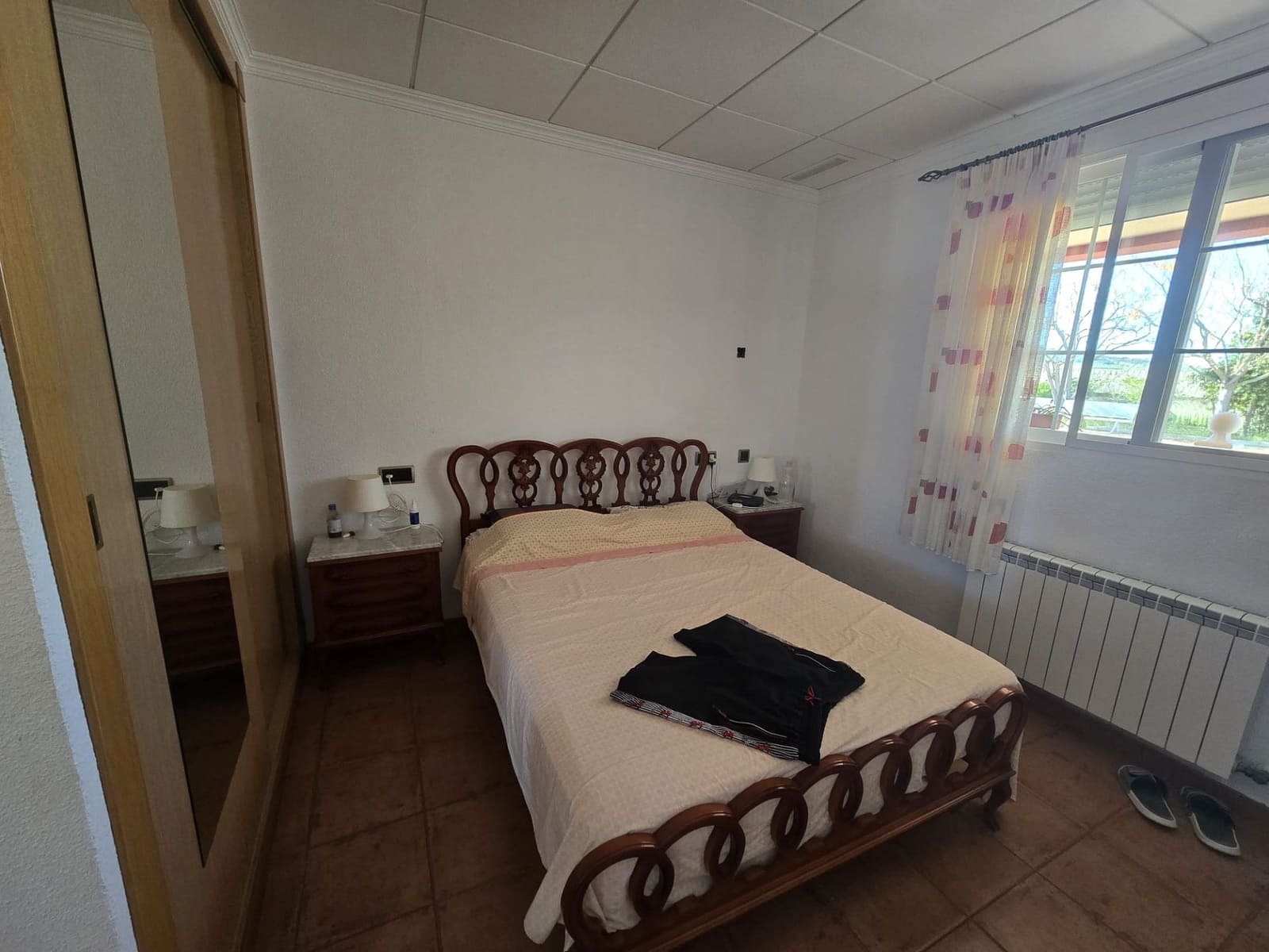 8 bedroom Villa for sale in Sax with pool garage - € 599,950 (Ref: 9713535)