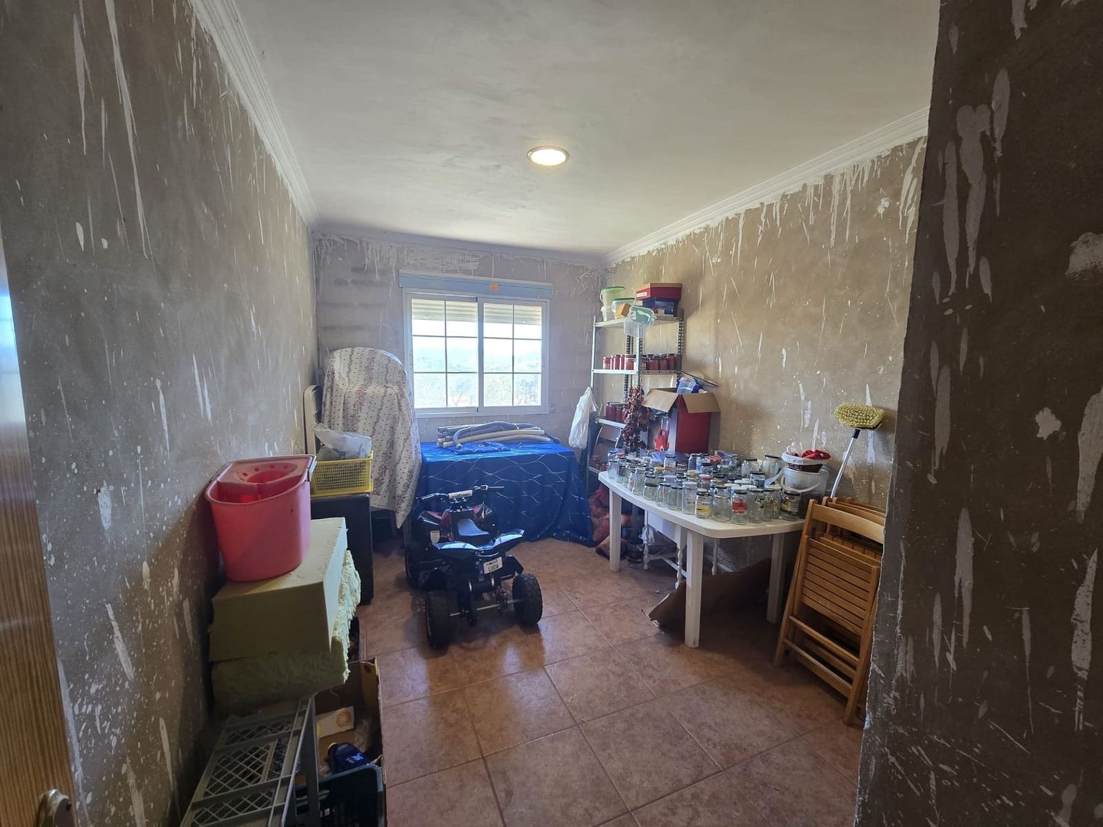 8 bedroom Villa for sale in Sax with pool garage - € 599,950 (Ref: 9713535)