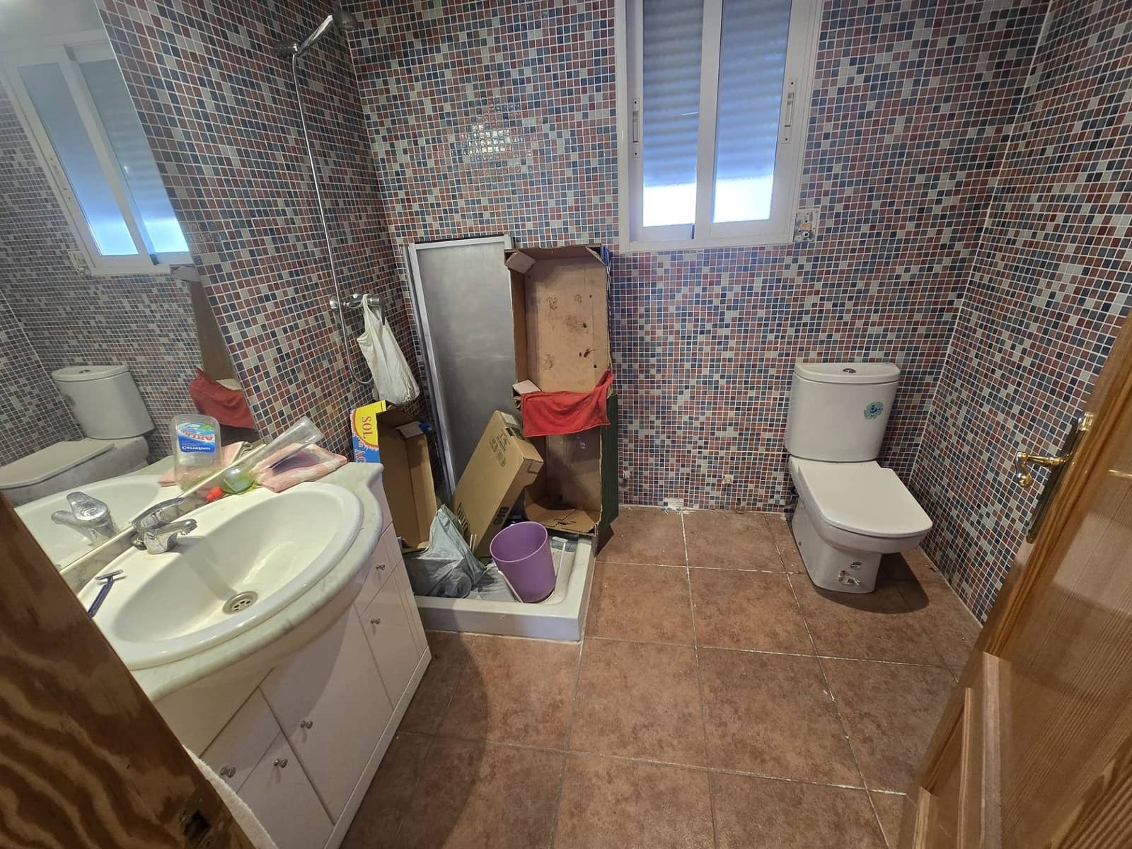 8 bedroom Villa for sale in Sax with pool garage - € 599,950 (Ref: 9713535)