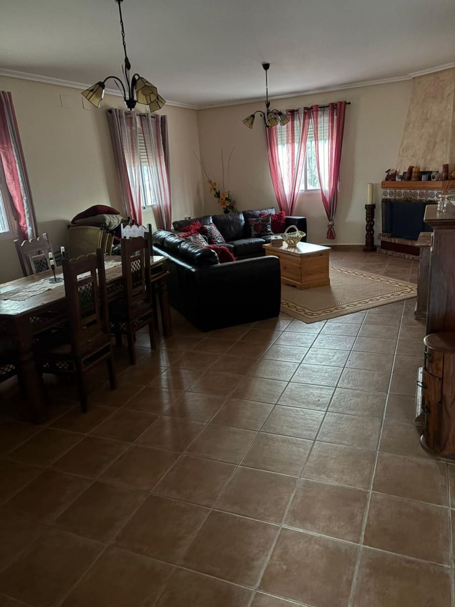 3 makuuhuone Huvila myytävänä paikassa Monovar / Monover mukana uima-altaan - 315 000 € (Ref: 9735205)