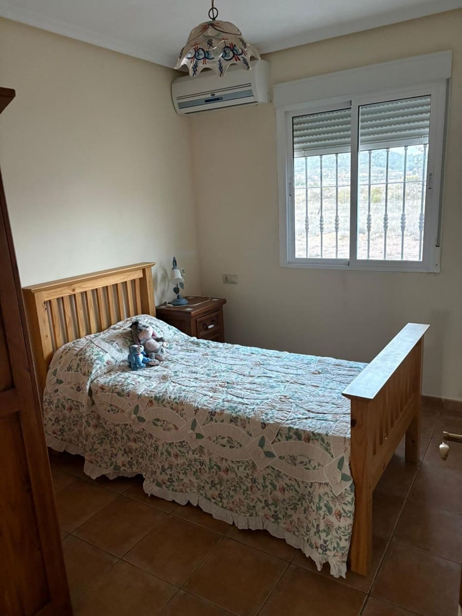 3 makuuhuone Huvila myytävänä paikassa Monovar / Monover mukana uima-altaan - 315 000 € (Ref: 9735205)