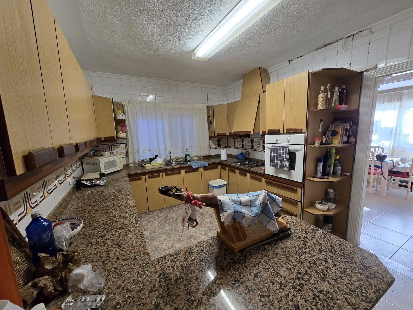 7 bedroom Villa for sale in Villena with pool - € 149,995 (Ref: 9736180)