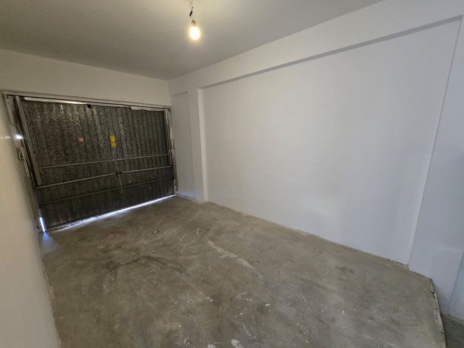 4 bedroom Townhouse for sale in Salinas with garage - € 119,000 (Ref: 9739274)