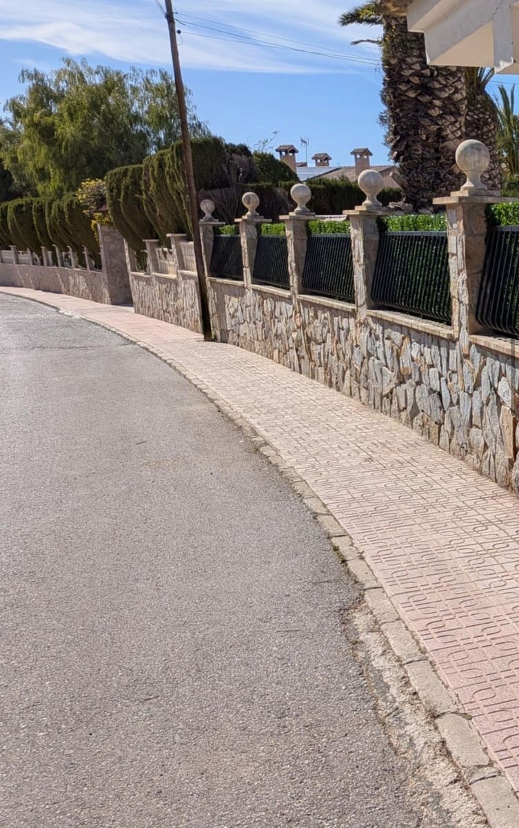 6 soveværelse Villa til salg i Petrel / Petrer med garage - € 495.000 (Ref: 9741498)