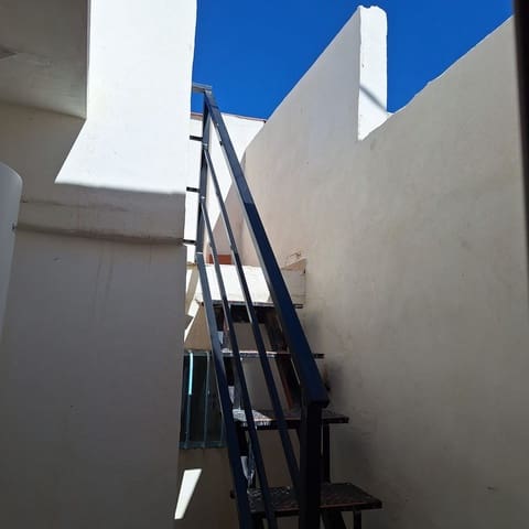 2 quarto Casa em Banda para venda em Sax - 84 950 € (Ref: 9748417)