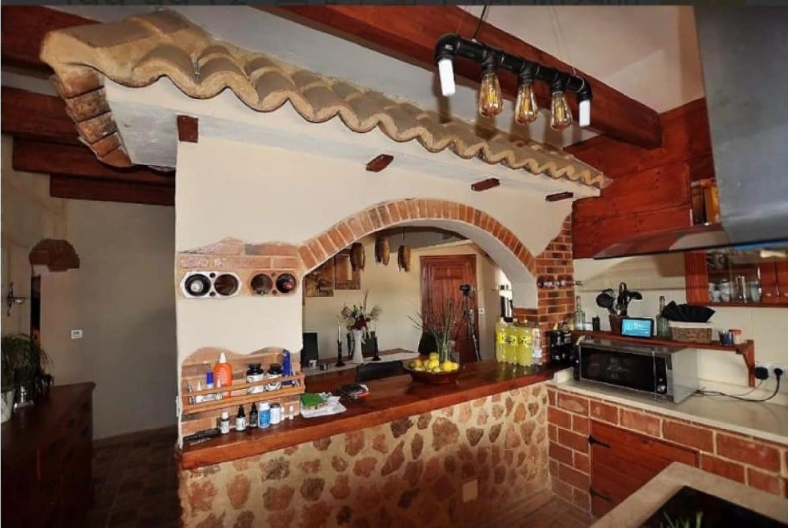 5 soveværelse Villa til salg i Pinoso med swimmingpool - € 499.995 (Ref: 9753632)